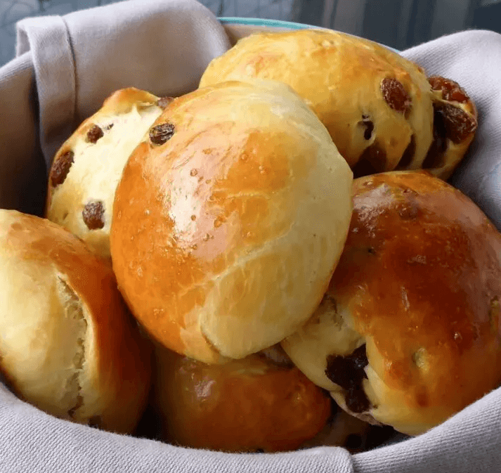 Product image of Sweet Raisin Rolls